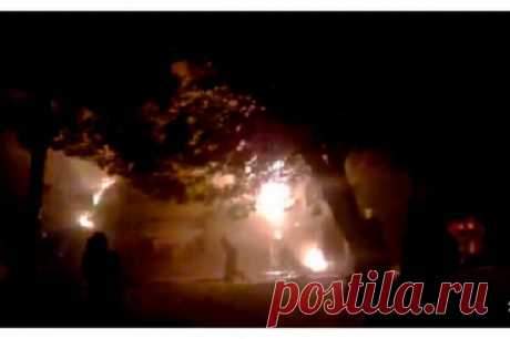 В "ДНР" новый "передел" бизнеса: ночью в Донецке и Макеевке горели магазины и ларьки (кадры) | Новости Украины, мира, АТО