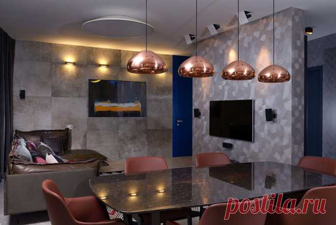 Houzz Украина: Мужская квартира с радиусной стеной