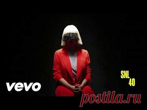 Певица Sia рассказала, почему скрывает лицо - Афиша Mail.Ru
