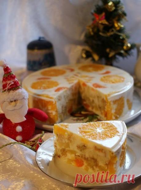 Фруктовый желейный торт 🎂 ✅Ингредиенты: ✔Для бисквита. 〰3 яйца, 〰0,5 стакана сахара, 〰1 ч.л. соды, 〰1 стакан (200г.) муки. ✔Для начинки. 〰3 апельсина, 〰3 мандарина, 〰150 г. ананасов, 〰150 г. (1 небольшой) бананов. ✔Для крема. 〰50 г. желатина, 〰1 пакетик ванилина, 〰900 г. сметаны 10%, 〰1 стакан сахара. ✅Способ приготовления: 1. Желатин распустить в воде согласно инструкции. Через 40-60 минут подогреть, не кипятить!, до полного растворения. Остудить. Из яиц, сахара, соды и муки замесить тесто…