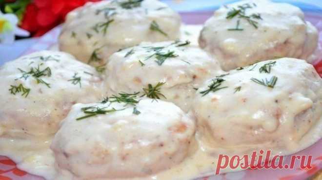 Куриные тефтельки в сметанной подливе