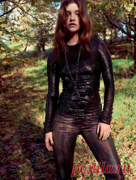 Барбара Палвин (Barbara Palvin) в фотосессии Рэгана Камерона (Regan Cameron) для журнала Harper’s Bazaar UK (март 2015)
