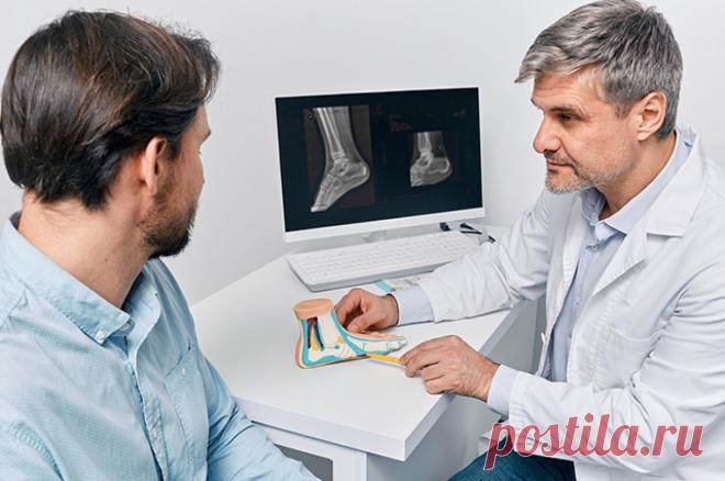 Каблуки помогут. Врач развеял основные мифы о плоскостопии. Плоскостопие — одна из распространенных проблем в ортопедии. При этом она недооценена и окутана немалым количеством мифов.