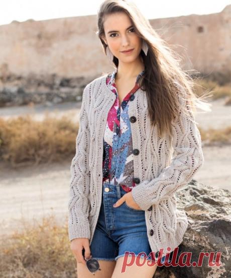 Кардиган с ажурным узором из «кос»