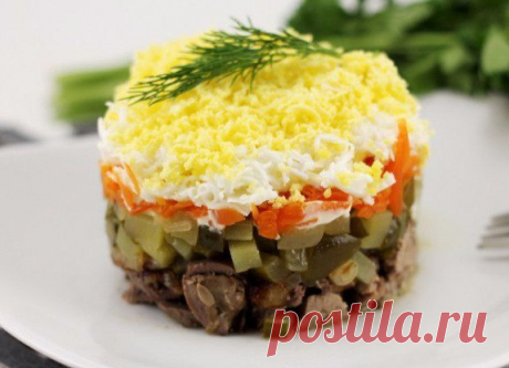 Замечательный и очень вкусный салат «печенкин» 


Очень вкусно и красно!









Ингредиенты
Печень куриная — 150 гМорковь — 2 штукиОгурцы соленые — 2 штукиЯйца — 3 штукиЛук — 1 штукиМайонез — 100 граммСоль — по вкусуПерец черный молотый — по вку…