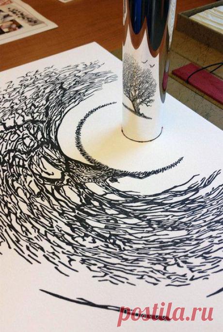 Необычный способ творчества. Рисунок виден в отражении на цилиндрическую поверхность / Взлом логики