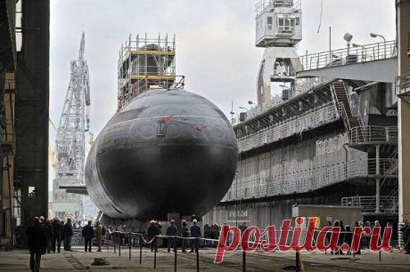 Офицеры ВВО(КДВО,ЗабВО,КТОФ,11А ПВО,1ВА).
Анатолий Рогозин