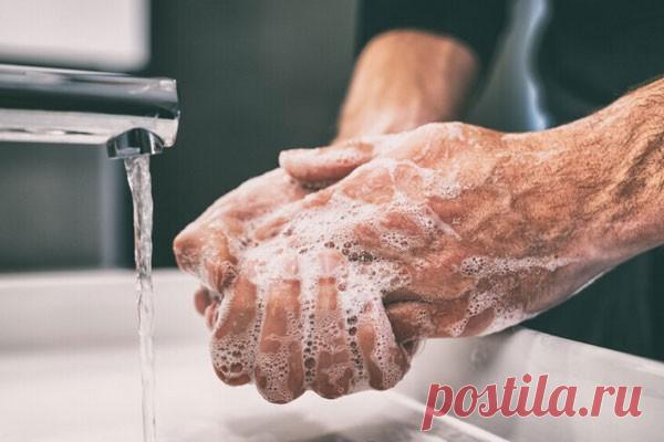 Мытье рук снижает уровень стресса К такому выводу пришли психологи Торонтского университета, сообщает журнал Social Psychological and Personality Science.В эксперименте приняли участие 1150 человек. Для начала им показали видео об испуганной женщине, которая стоит на краю станции банджи-джампинга. Дело в том, что...