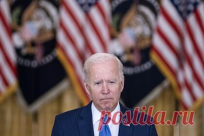 В Белом доме прокомментировали участившиеся приступы кашля у Байдена. Пресс-секретарь Белого дома Джен Псаки прокомментировала участившиеся приступы кашля у президента США Джо Байдена, на которые обратили внимание пользователи соцсетей и журналисты. В ходе брифинга она отметила, что они не являются причиной для беспокойства, американского лидера регулярно осматривает врач.