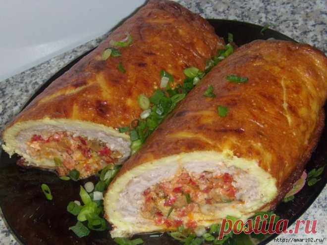 Закусочный яично-куриный рулет..
