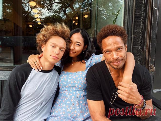 Гари Дурдан с детьми