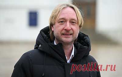 Плющенко ответил Тутберидзе на слова о судействе в финале Гран-при России среди юниоров. Ранее Тутберидзе раскритиковала судейство проката своей ученицы Алисы Двоеглазовой в финале юниорского Гран-при, в котором фигуристка заняла второе место