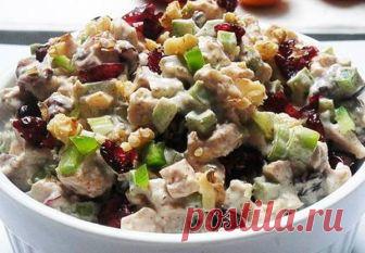 Салат из курицы Праздничный Друзья, лично мне очень нравятся блюда с необычным вкусом! И одним из таких эксклюзивных блюд является «салат из курицы праздничный», кулинарный рецепт которого я хочу предоставить на ваше...