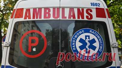 Самолёт Cessna упал на ангар с людьми в Польше. Самолёт Cessna упал на ангар с людьми в Польше, пятеро погибли. Читать далее