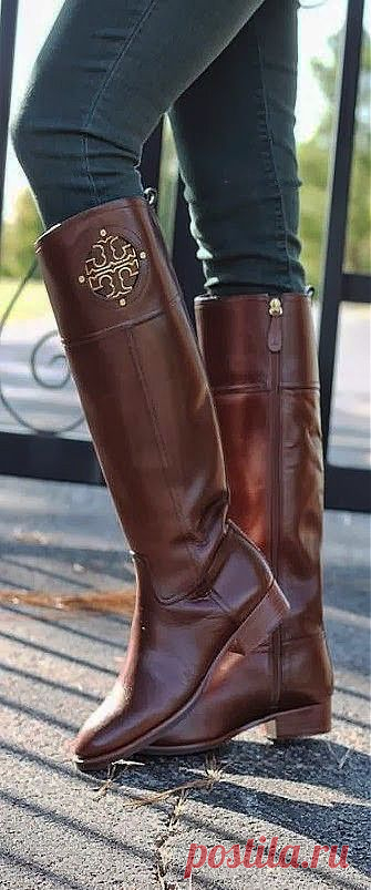 Прелестный Tory Burch долго сапогах мода | ВЫСОТНЫХ МОДА