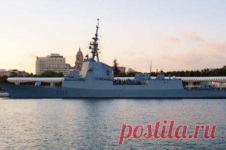 Испанские политики отказались отправлять корабли и военных в Черное море. В Испании девять партий в своем совместном манифесте выступили против отправки кораблей королевства в Черное море в рамках миссии НАТО и против размещения истребителей в Болгарии. В манифесте говорится об обеспокоенности ростом напряженности между Россией и США из-за ситуации вокруг Украины.