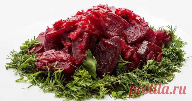 Классный рецепт - СВЕКЛА тушеная с овощами по-Ростовски! Пикантная закуска из свеклы и овощей! Просто и очень вкусно! СВЕКЛУ тушеную с овощами можно подавать как в горячем виде, так и в холодном.