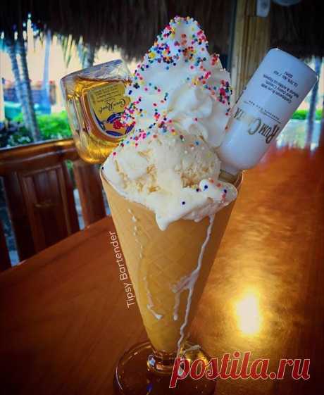 All Grown Up Sundae - TipsyBartender.com You know you want to try one of our All Grown Up Sundaes! Our All Grown Up Sundae is made with Milk, Rumchata, Caramel Vodka, Dulce De Leche, Simple Syrup, Ice, Ice Cream, Crown Royal, Whipped Cream, and Sprinkles! Top with One Scoop of Ice Cream Mini Bottle Crown Royal Mini Bottle Rumchata Garnish: Whipped ...