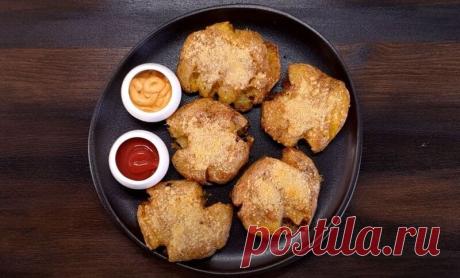 Картофель Запеченный с Пармезаном Рецепт в Духовке Вкуснейший картофель запеченный с пармезаном и специями в духовке. Ароматный картофель с сырной, хрустящей корочкой.