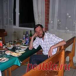 Василий: С возрастом мы не становимся умнее, мы становимся мудрее, что бы видеть дальше, как вперед так и назад. И оглядываясь назад, с большим сожалением вспоминаем соблазны, которым не поддались. (Роберт Хайнлайн фантаст)