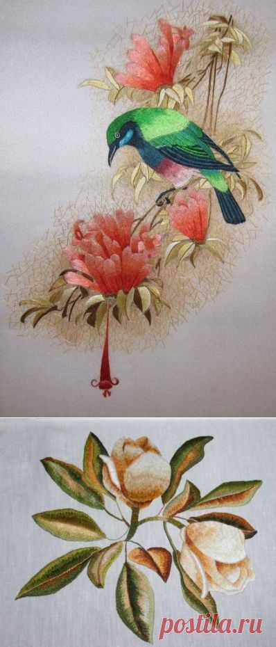 Вышивка шелковыми нитями по шелку.  
У нас в стране это ремесло еще не слишком известно, несмотря на свою давнюю историю. А вот в Китае это мастерство величают жемчужиной искусства Востока. Появилось оно 2 тысячи, а то и более лет назад, когда Сунь Цюань повелевал сестре министра вышить «Карту Царств», на которой были бы нанесены и реки, и горы и даже дома. - Источник: Рукоделие - мое ремесло http://rukodelie1.com/publ/vyshivka/vyshivka_gladju/vyshivka_shelkovymi_nitjami_po_shelku/32-1-0-24