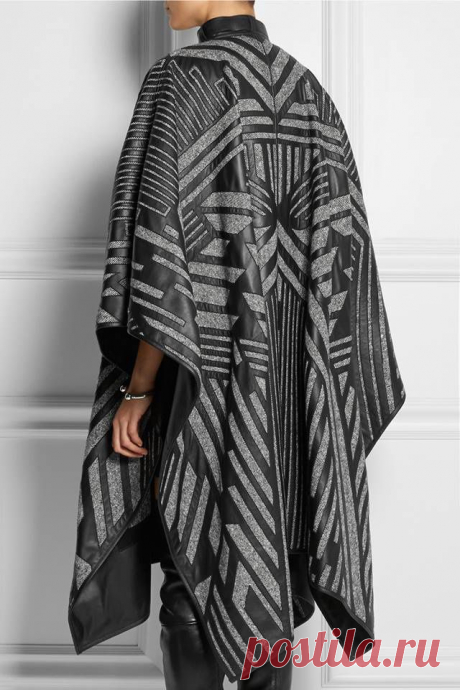Накидка от Roberto Cavalli / Аппликации / ВТОРАЯ УЛИЦА