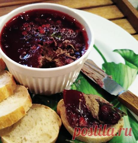 паштет из куриной печени.