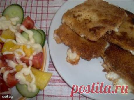 Жаренный сыр в панировочных сухарях • Блюда из творога и сыра