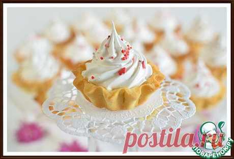 Пирожное Корзиночка с белковым заварным кремом - кулинарный рецепт