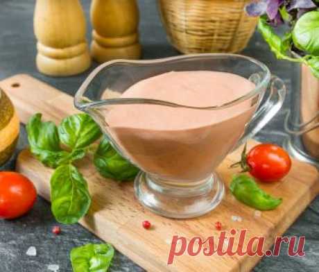 Соус “1000 островов” на Вкусном Блоге Новая неделя – и новый рецепт соуса в вашу и мою копилку 🙂 Сегодня будет холодный соус – ничего варить, жарить и выпаривать для него не нужно. В основе соуса “1000 островов” – майонез, который мы приготовим сами. Ну или возьмем готовый, если нет желания или возможности возиться. Помните рецепт…