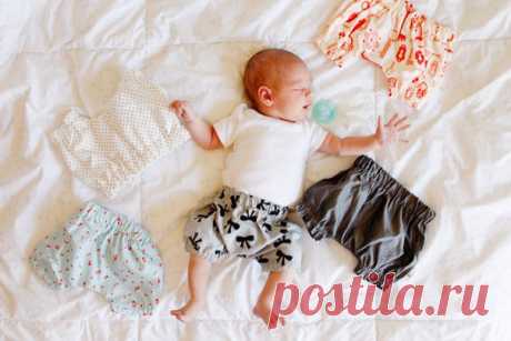 ВЫКРОЙКА.  Детские шортики размер 0-18 месяцев 
Мастер класс: 
https://seekatesew.com/free-pattern-baby-bloomers/
#выкройка#МК#DIY#детскяодежда#шитье#детскиевыкройки#шортики