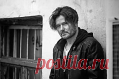 Российский актер прокомментировал смерть звезды сериала «Кухня». Российский актер Павел Трубинер прокомментировал смерть своего коллеги, звезды сериала «Кухня» Ивана Рудакова. «Он достаточно здоровый молодой парень. Это шок, конечно. Замечательный актер, сколько он мог еще сделать. У нас с ним были очень хорошие и дружеские отношения», — рассказал Трубинер.