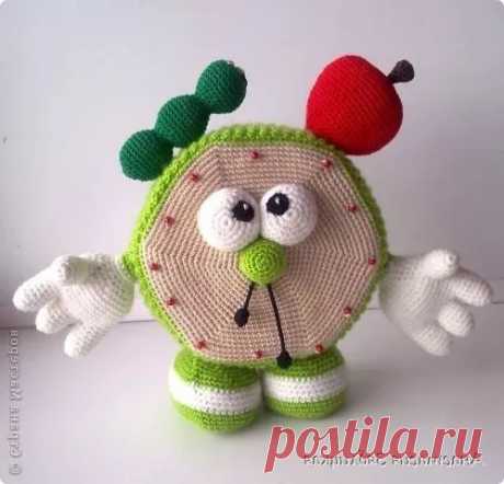 Вязаный крючком будильник: пошаговая схема вязания с подсказками