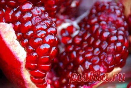 10 убедительных причин сейчас же съесть гранат