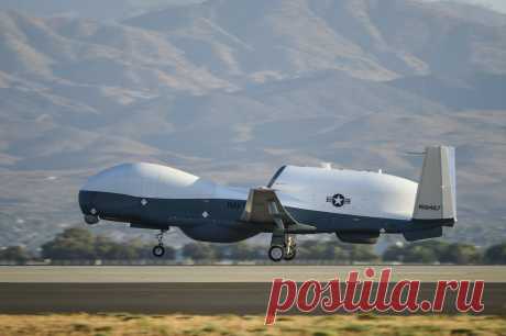 Стратегический разведывательный беспилотник RQ-4С Triton | Мир оружия