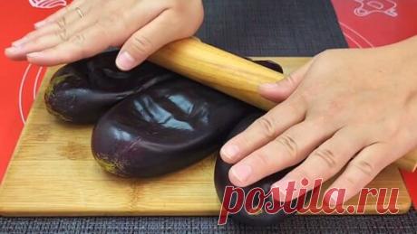 Боже как вкусно. Просто раскатайте баклажан. Такой вкусный что я готовлю их минимум 2раза в неделю.Рецепт которому меня научила моя бабушка | Pazanda Soliha | Дзен
