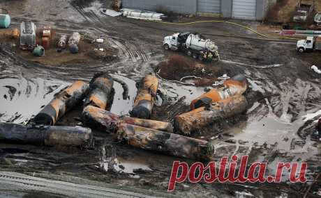 Захарова обвинила США в замалчивании «крупнейшей техногенной катастрофы». Техногенная катастрофа в штате Огайо, где с рельсов сошли 50 вагонов с опасными химическими веществами, является крупнейшей за последнее время, но власти США всячески препятствуют распространению информации о ней.