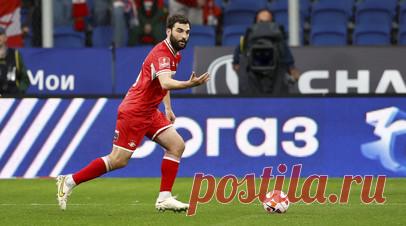 Гладилин посоветовал Джикии не спешить уходить из «Спартака». Бывший тренер московского «Спартака» Валерий Гладилин считает, что капитану красно-белых Георгию Джикии не стоит менять команду в зимнее трансферное окно. Читать далее