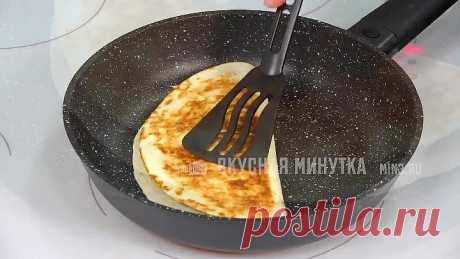 СУПЕР завтрак за 5 минут! Ленивые "чебуреки" с тушенкой и сыром