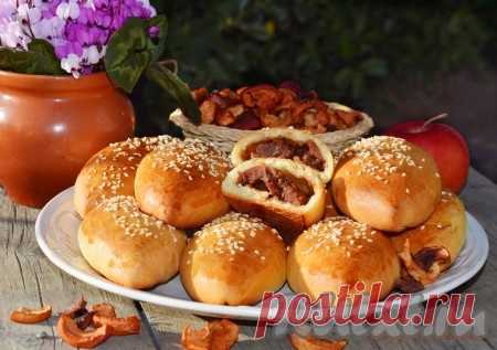 Пирожки с сушеными яблоками - 24 пошаговых фото в рецепте