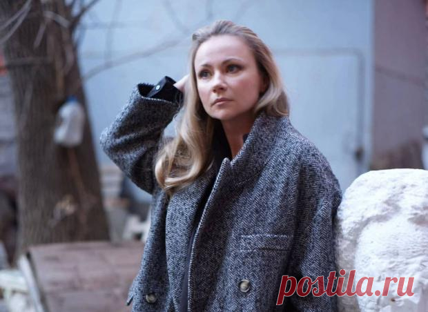 Мария Миронова почтила память покойной матери в день ее рождения