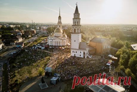 Невьянская башня