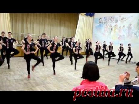 ОСНОВНЫЕ ДВИЖЕНИЯ УКРАИНСКОГО ТАНЦА на открытом занятии в Народном ансамбле танца РАДОСТЬ, г. Дн-вск