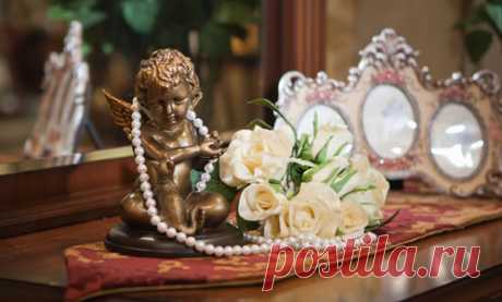 Декоративные садовые скамейки для улицы и дома.