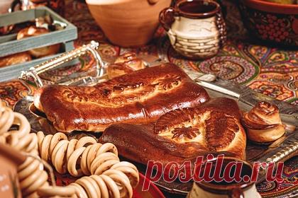 В Нижегородской области пройдет фестиваль арзамасской кухни. В Нижегородской области 2 октября пройдет фестиваль «Арзамасский трактирщик». В фестивале примут участие 20 заведений общепита со всей области. Гости смогут попробовать на вкус такие традиционные блюда как Арзамасская скоблянка, суп-калья, кулебяка, луковые оладьи и многие другие.