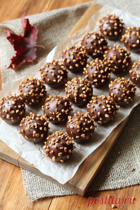 Verdade de sabor: Шоколадные кейкпопсы (без палочки) / Cake pops de chocolate (sem palito)