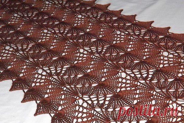 Ажурный палантин спицами — DIYIdeas
