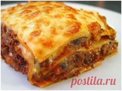 Закусочный пирог из лаваша Закусочный пирог из тонкого лаваша - это быстрое сытное блюдо для семейного ужина.