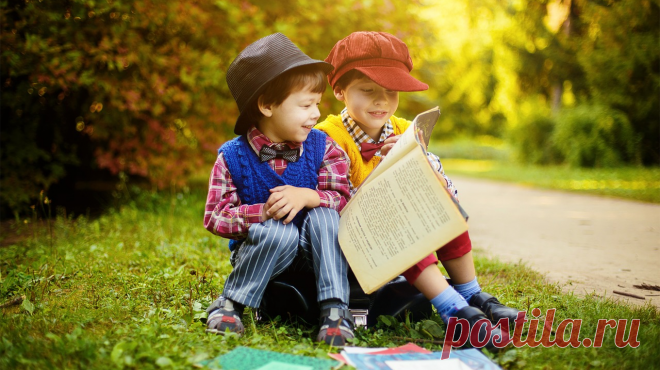 10 способов подружить ребенка с книгами >> Слово детскому психологу Екатерине Ильичевой Не буду долго рассказывать о пользе чтения и о том, какое влияние оказывают книги на развитие детей. Поделюсь с вами своим опытом и расскажу, как привить ребенку интерес к чтению — P.S. Захватывающие и полезные книги для детей любого возраста до 27 мая со скидкой 20% на сайте издательства.