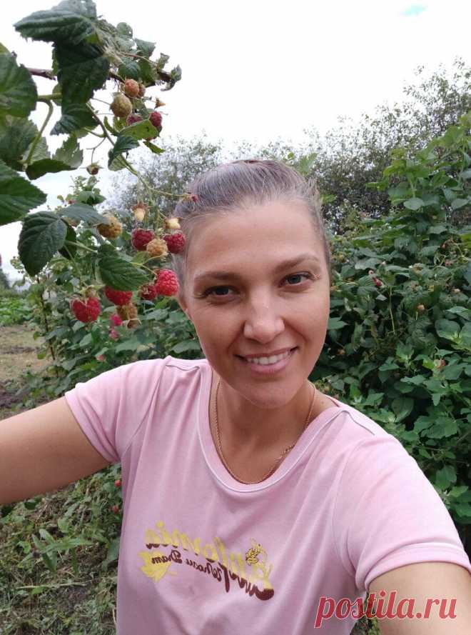Малиновые маски
ЯГОДА МАЛИНА ᅠ Нас к себе манила😀 Ну а чем же она нас так манит類 Конечно своей пользой. Мы все знаем про ценность малинового варенья, но не многие знают о пользе малины для кожи лица. Но👆не забываем, что малина — это аллерген, поэтому перед тем, как начать применять маски, ее надо протестировать. На запястье наносится […]
Читай пост далее на сайте. Жми ⏫ссылку выше